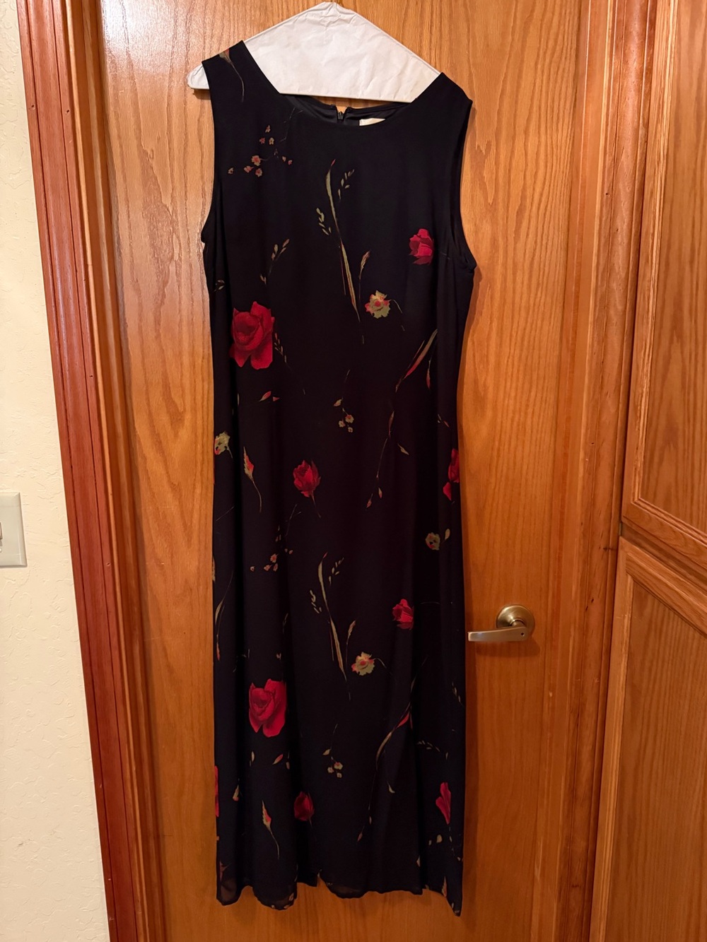 Casual Corner Black Maxi Dress with Red Rose Print Size 14